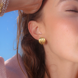 PAULINA WAVE EARRINGS GOLD