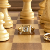 CONSTANCE LAB DIAMOND SIGNET RING - YELLOW GOLD